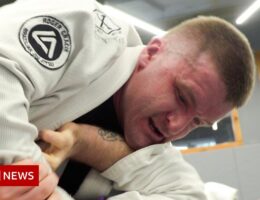 Blinded soldier becomes jiu-jitsu champion