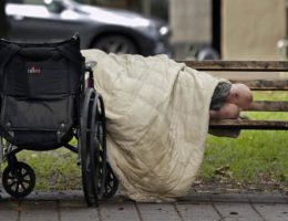 Oregon Democrats Roll out Plan to Pay Homeless People $1K a Month to Spend on Whatever