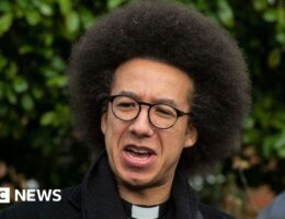 Calvin Robinson suspended as GB News presenter